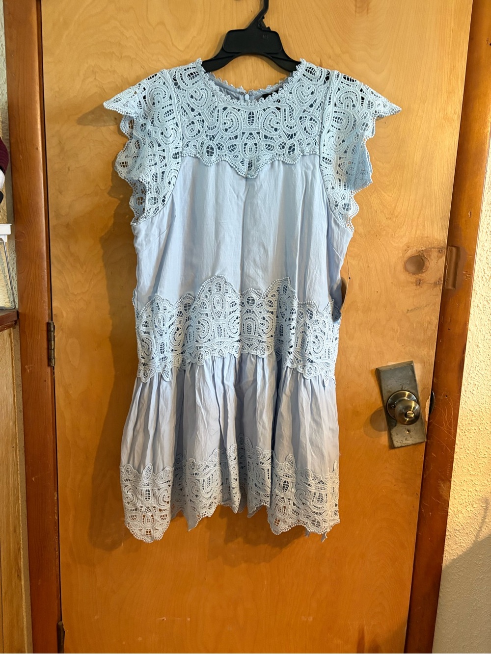 Women’s Light Blue Lace-Detail Tiered Dress